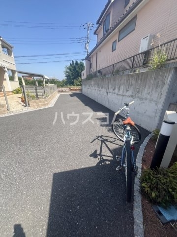 20/30 駐車場