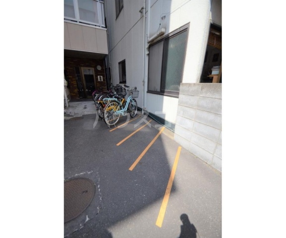 21/24 駐車場