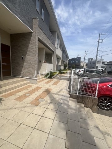 25/30 駐車場