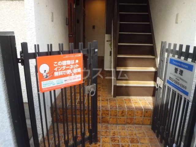 17/21 エントランス