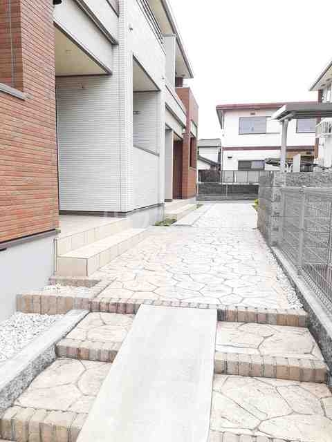 2/8 エントランス