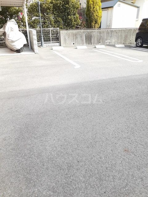 2/8 駐車場