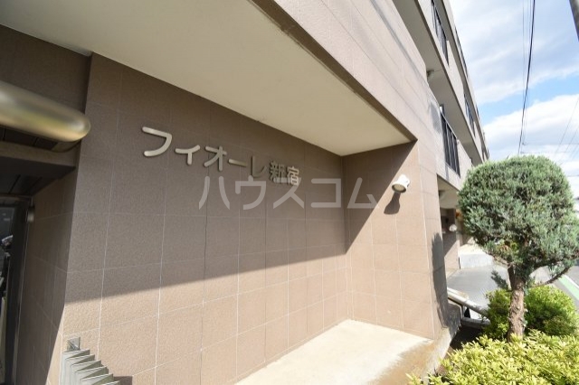 26/30 エントランス