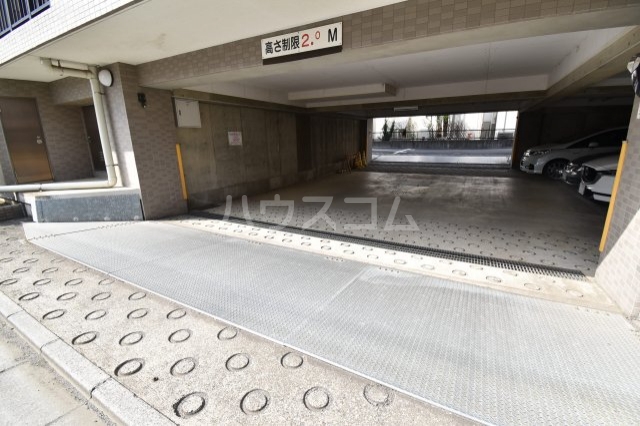 4/7 駐車場