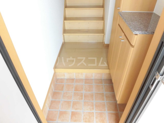 13/30 玄関