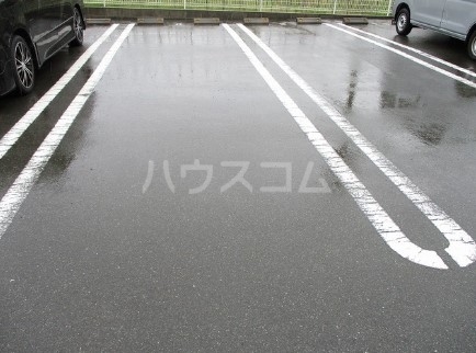 14/20 駐車場