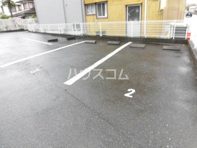 20/26 駐車場