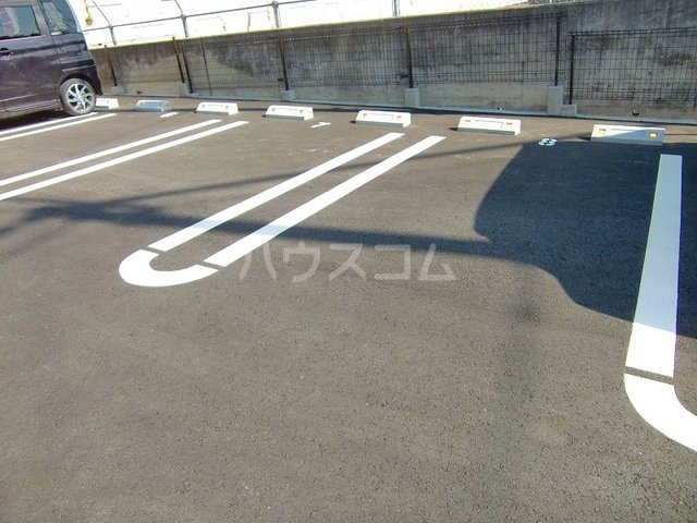 14/22 駐車場