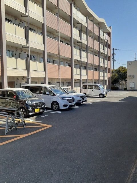 15/21 駐車場