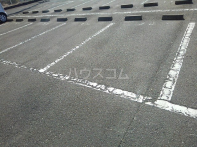 20/26 駐車場