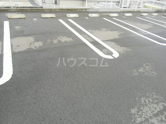 14/20 駐車場