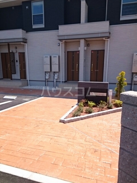 14/21 エントランス