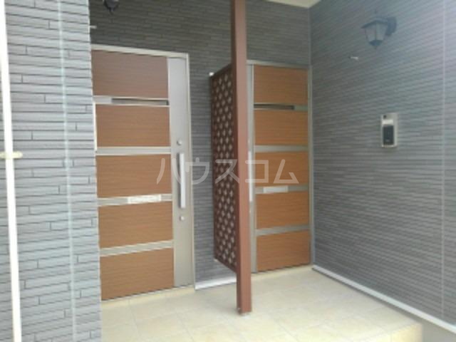 2/8 エントランス