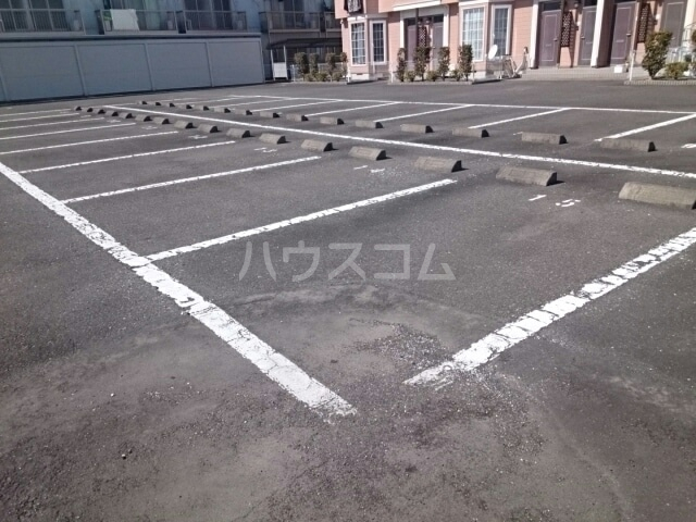 14/20 駐車場