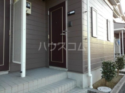 22/30 エントランス