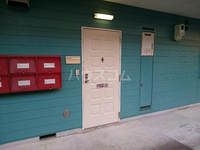 13/20 エントランス