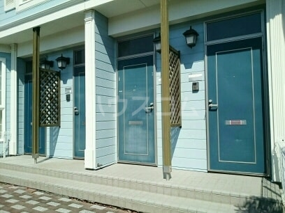 21/30 エントランス