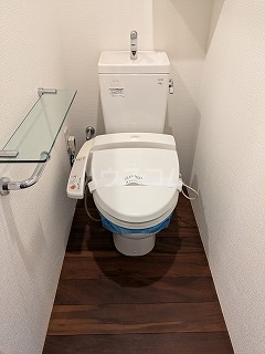 18/30 トイレ