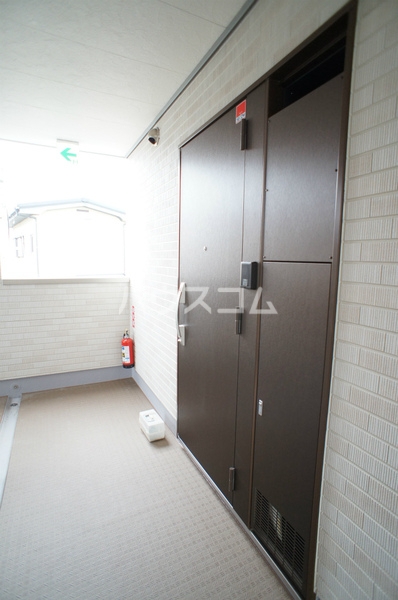 20/24 エントランス