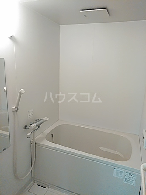 17/30 浴室