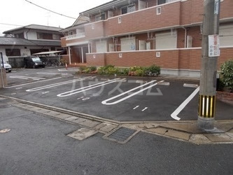 14/20 駐車場