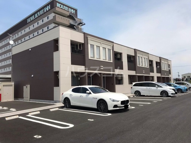 2/5 駐車場