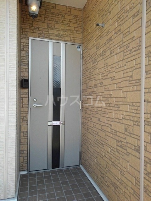 15/17 エントランス