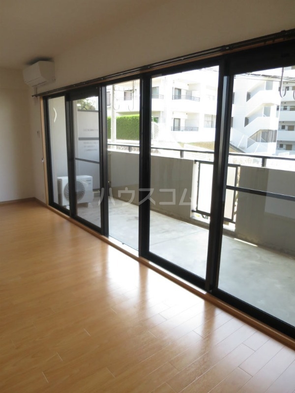 18/30 バルコニー