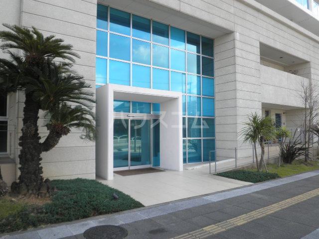 2/3 エントランス