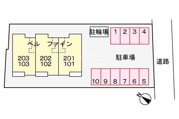 15/22 駐車場