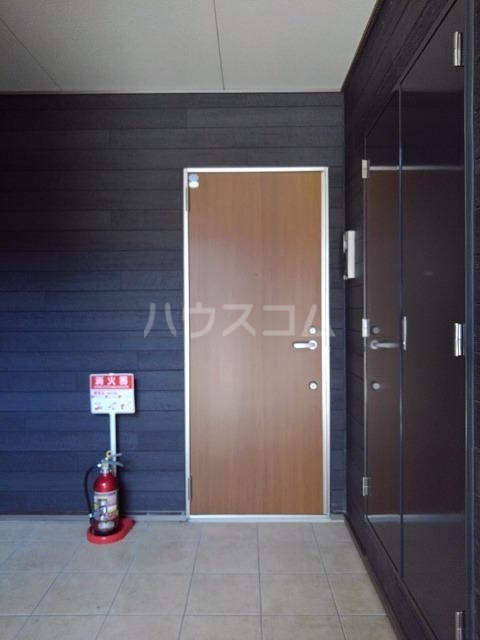 15/25 エントランス