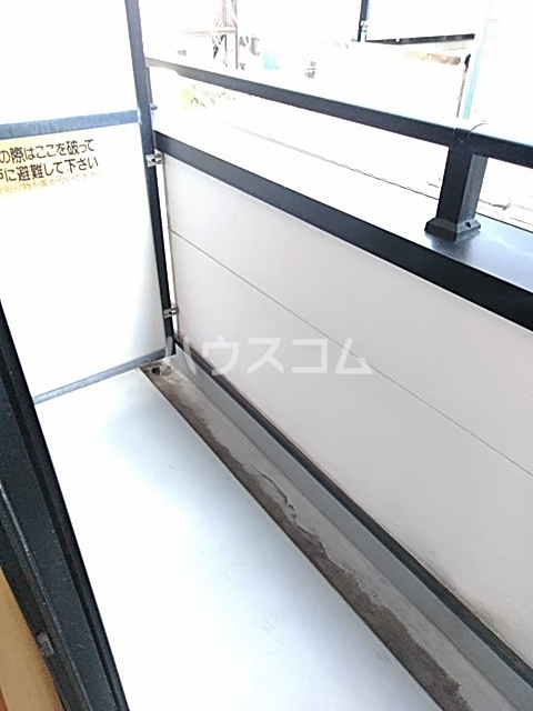 15/28 バルコニー