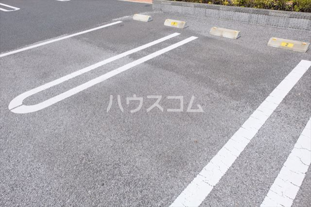 2/10 駐車場