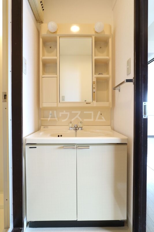 26/30 洗面