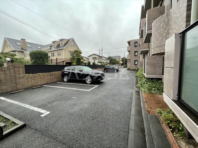 29/30 駐車場