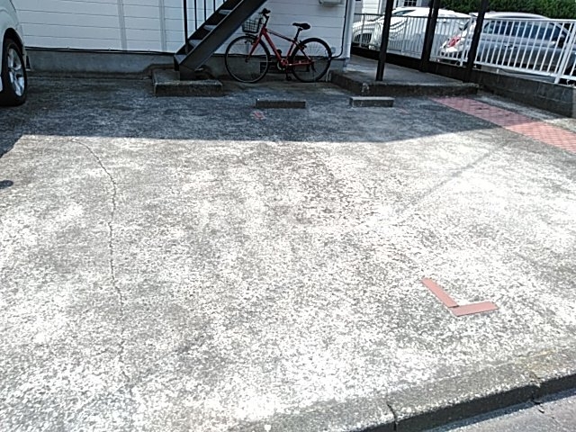 20/26 駐車場