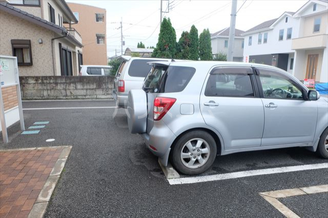 22/29 駐車場