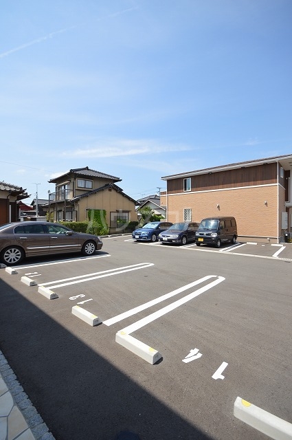 2/8 駐車場