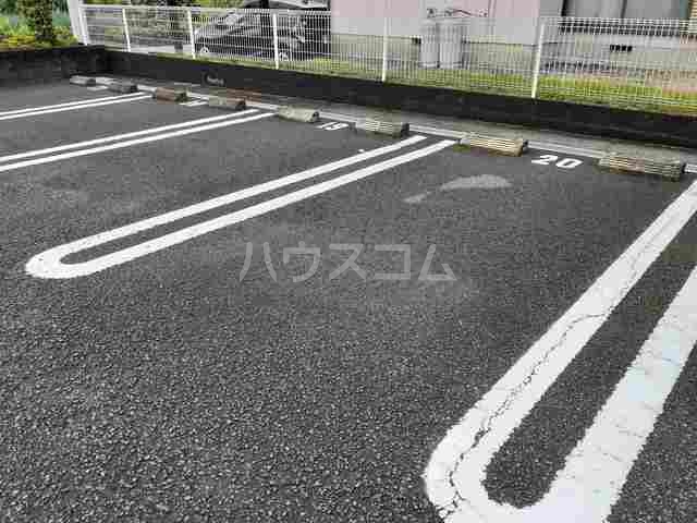 2/8 駐車場