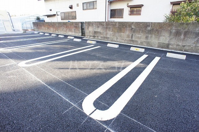 2/10 駐車場