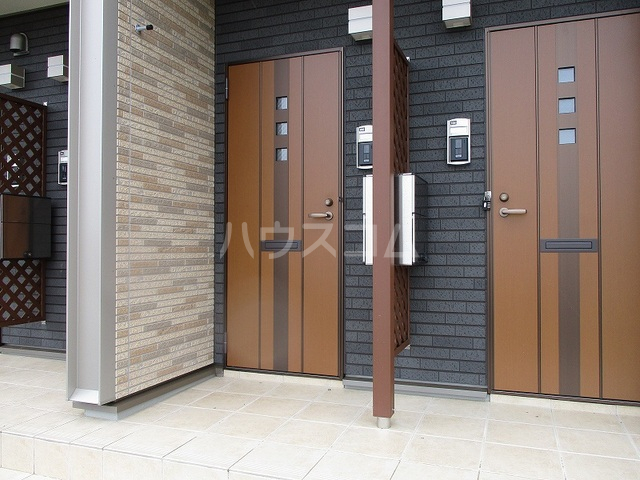 14/21 エントランス