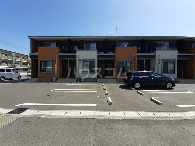 17/23 駐車場