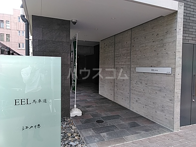 25/30 エントランス