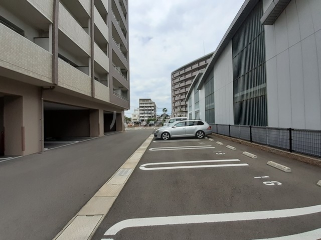 15/21 駐車場