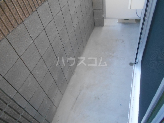 18/24 バルコニー