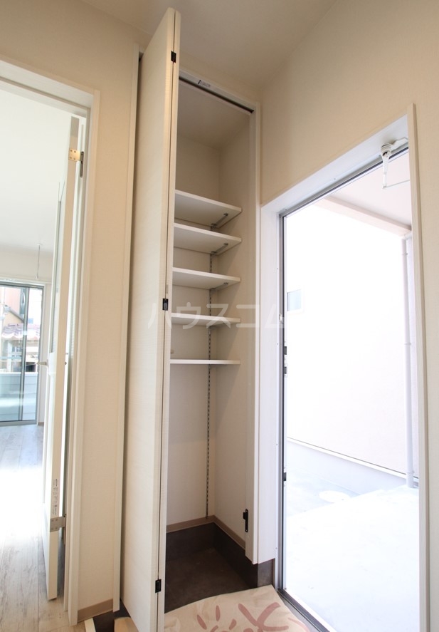 3/4 エントランス