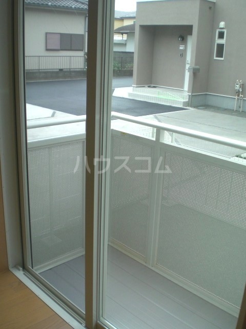 13/18 バルコニー