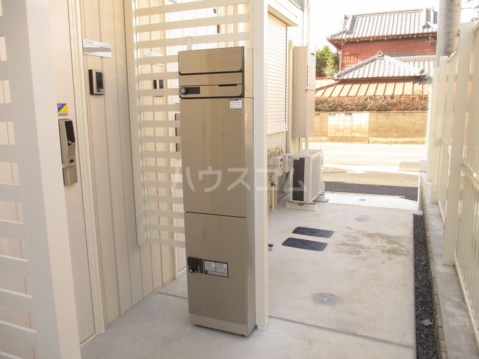 15/17 エントランス