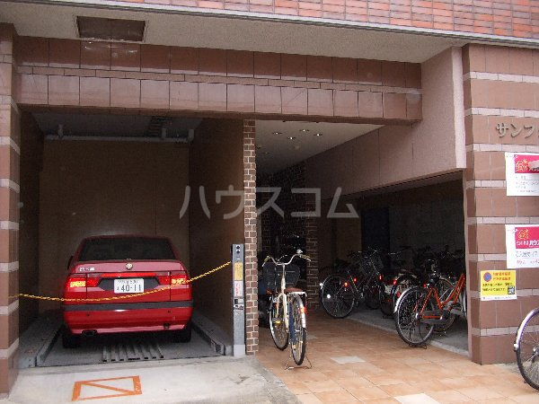 15/24 駐車場