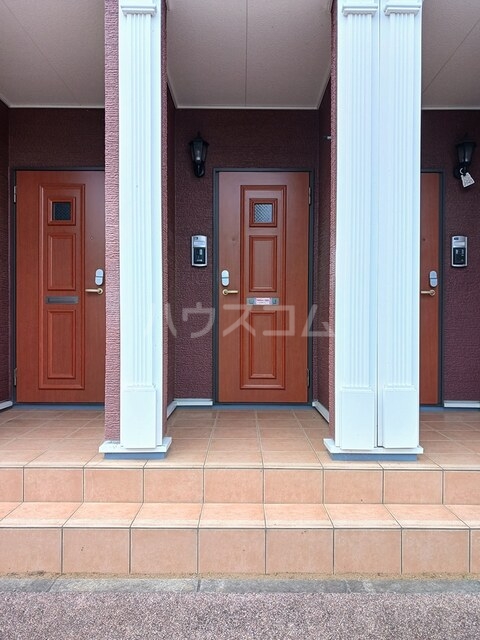 2/8 エントランス